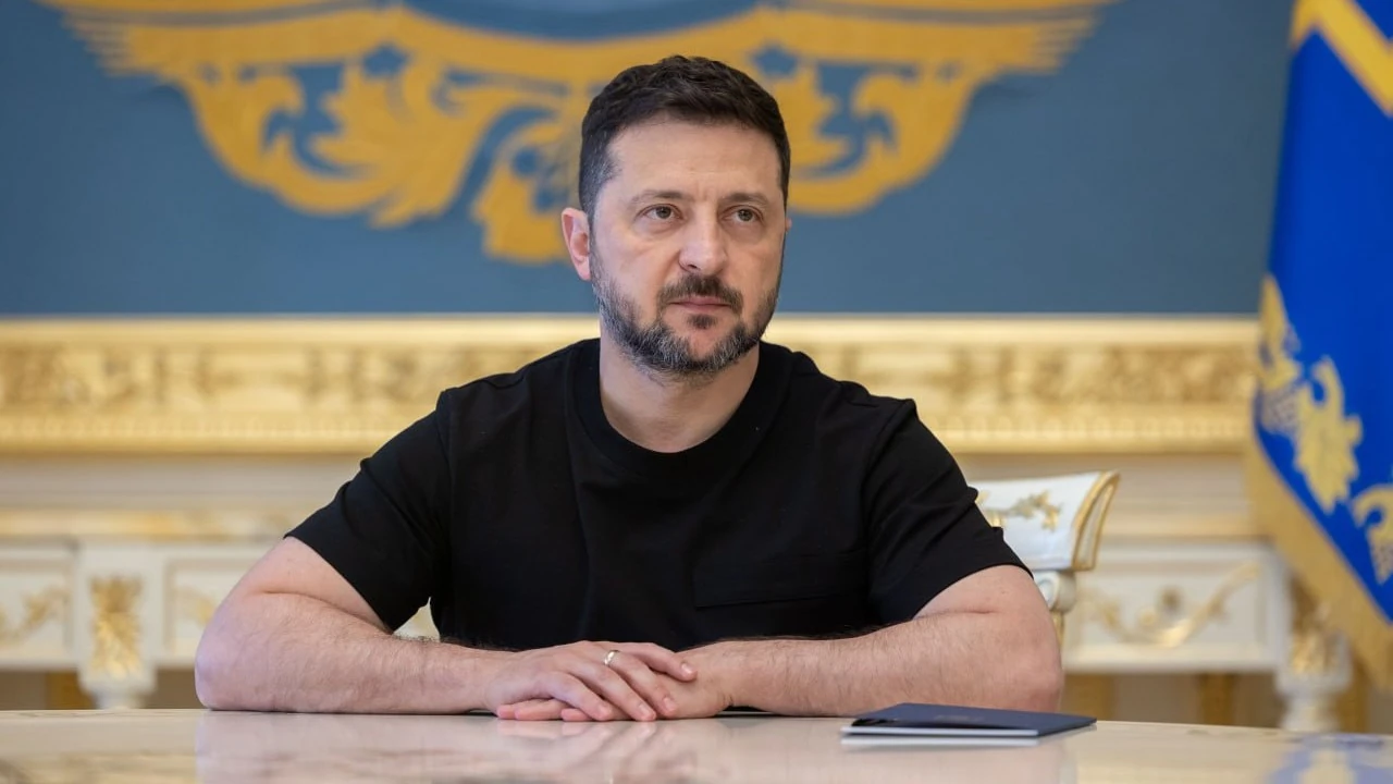 Зеленський вносить до Верховної Ради подання на призначення Хмари та Сибіги 18 серпня 2026 року