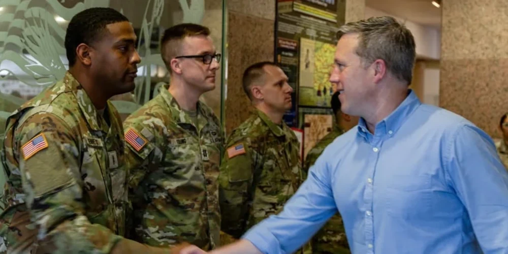 WSJ: Дрісколл може залишити посаду через конфлікт із Гегсетом — деталі від ЗМІ